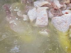 阳山骟鸡-威邵鸡煲(西华路总店)