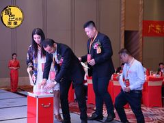 -广州汇华希尔顿逸林酒店