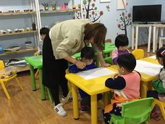-艺彩童馨舞蹈培训学校(西湖道校区)