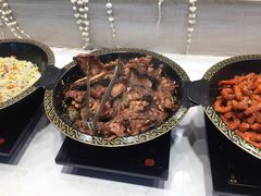 -新艺自助美食城(中山路店)
