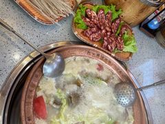 -阿婆情腊排骨火锅(金虹路店)