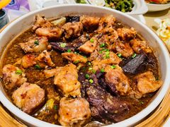 -八府香鸭·啫啫煲(华山路店)