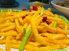 -肥肥虾庄·金牌油焖大虾(沙湖店)