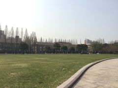 -复旦大学光华楼