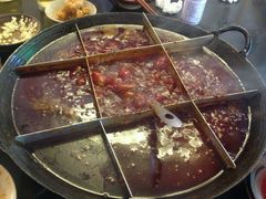 -岗上渣渣老火锅(两路口店)