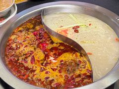 -沸炉重庆老火锅(军事博物馆店)