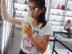 -LELECHA乐乐茶(上海五角场万达广场店)