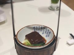 东坡肉-国际青年会议酒店-苏莱斯餐厅