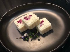 -荷风细雨·中国茶宴(碧云店)