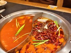 -沸炉重庆老火锅(军事博物馆店)