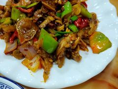 -苏莱特色牛骨滩羊手抓馆(长城东街总店)