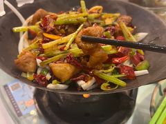 干锅蒜烧肥肠-便宜坊烤鸭店(幸福大街店)