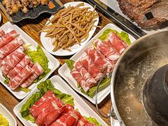 -呼吉牧蒙古烤肉·烧烤·小龙虾