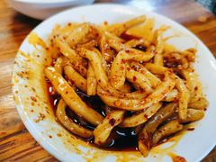 -中和裴氏蹄花(府河路店)