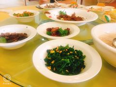 -山明水秀大饭店