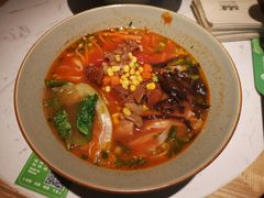 -百春原湖南牛肉粉(百联世纪店)