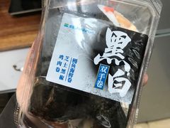 -全家便利店(襄阳南路店)