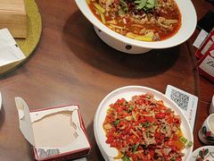 -川流不息·地道川菜·小龙虾(松东路店)