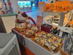 -卷们·现制生日蛋糕·蓝风车动物奶油(金源店)