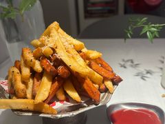 -春树下·树屋花房西餐厅(罍街AS1980店)