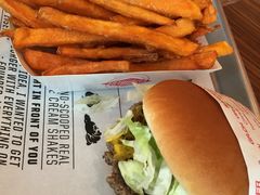 -FATBURGER 特富客汉堡(外交公寓店)