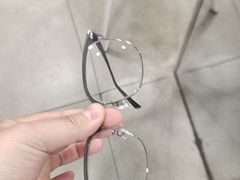-豪门视光·星趣控·蔡司依视路眼镜代理商(中央大街店)