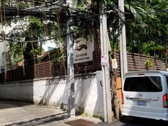 -迪瓦娜按摩和水疗中心