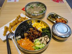 -米村拌饭(香坊万达店)