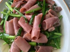 韭菜炒海肠-崴海渔村(虹梅路店)