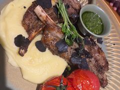 -JINNS锦时 steak&pizza(浸信会礼拜堂旧址店)