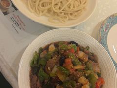 -汗腾格里·风味餐厅(新疆驻京办店)