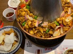 -沪小二铜炉蛙锅(苏州中心星悦汇店)