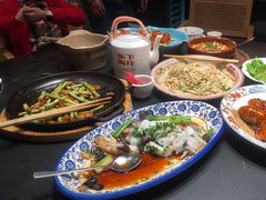 -广府乡下·饭庄(新港东路店)