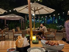 -三亚艾迪逊酒店·海滩烧烤 BARBACOA·现场乐队·浪漫晚餐·烧烤海鲜