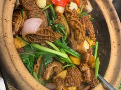 -赖厨潮汕砂锅粥