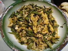 -鱼窝棚柴火铁锅炖(富山屯店)