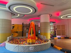 -安吉银润锦江城堡酒店(Hello Kitty主题乐园店)