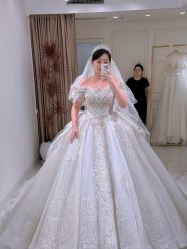 -拉瑞娜LaReine婚纱礼服高级定制