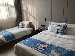 -西安大雁塔科技大学地铁站亚朵酒店