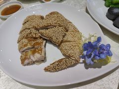 芝麻鸡-荣粤酒家·融合粤菜