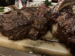 长骨战斧牛排-SMOKI & CO(五大道店)