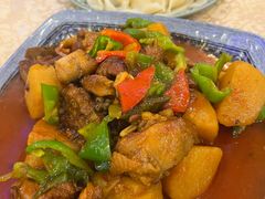 新疆大盘鸡-维吾尔餐厅(宜山路店)