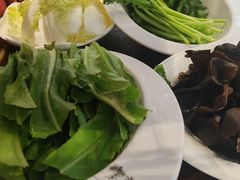 -天宜隆蘑菇宴火锅(石景山旗舰店)