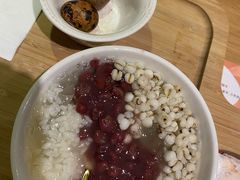 酒酿红豆薏米羹-炖物24章·顺时轻养茶(杭州保利时光里店)