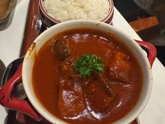 罐焖牛肉配米饭-哈拉硕俄式西餐