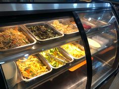 自助取餐区-志权牛肉面(灵山路店)