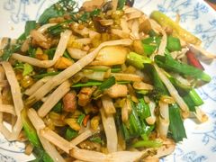 -魏铭鱼头捞饭(晋阳路店)