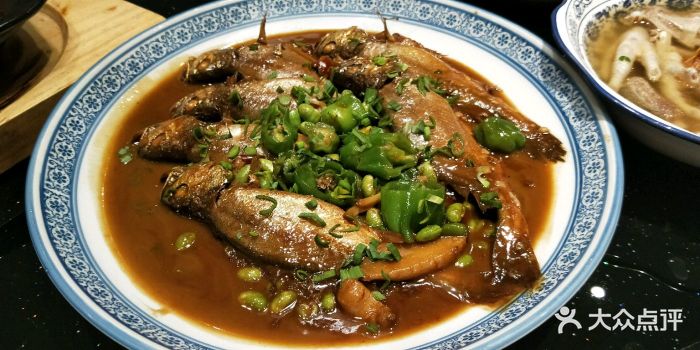 小院子-红烧小黄鱼-菜-红烧小黄鱼图片-江阴美食-大众点评网