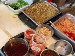 -红鼻子桂林米粉(金唐新光界店)