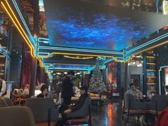 -屋有岛沉浸游戏旗舰店(中山公园店)